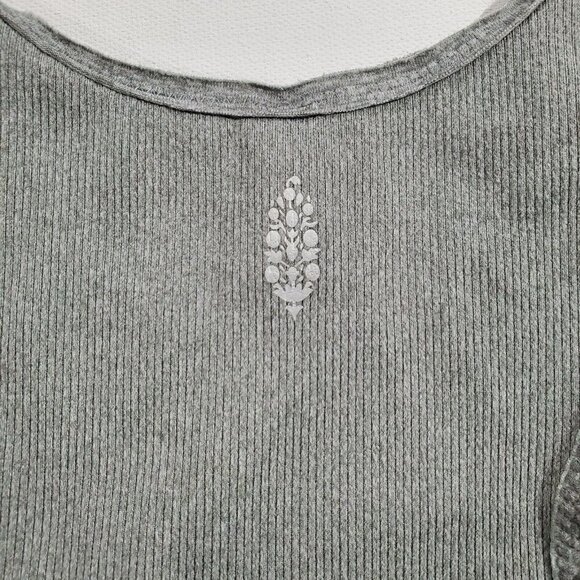 FP Movement Gray Womens Tank Top with crossed Fabric Size XS - Picture 3 of 10